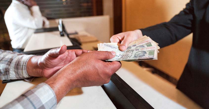 പോസ്റ്റ് ഓഫീസിൽ പ്രതിമാസ വരുമാനം